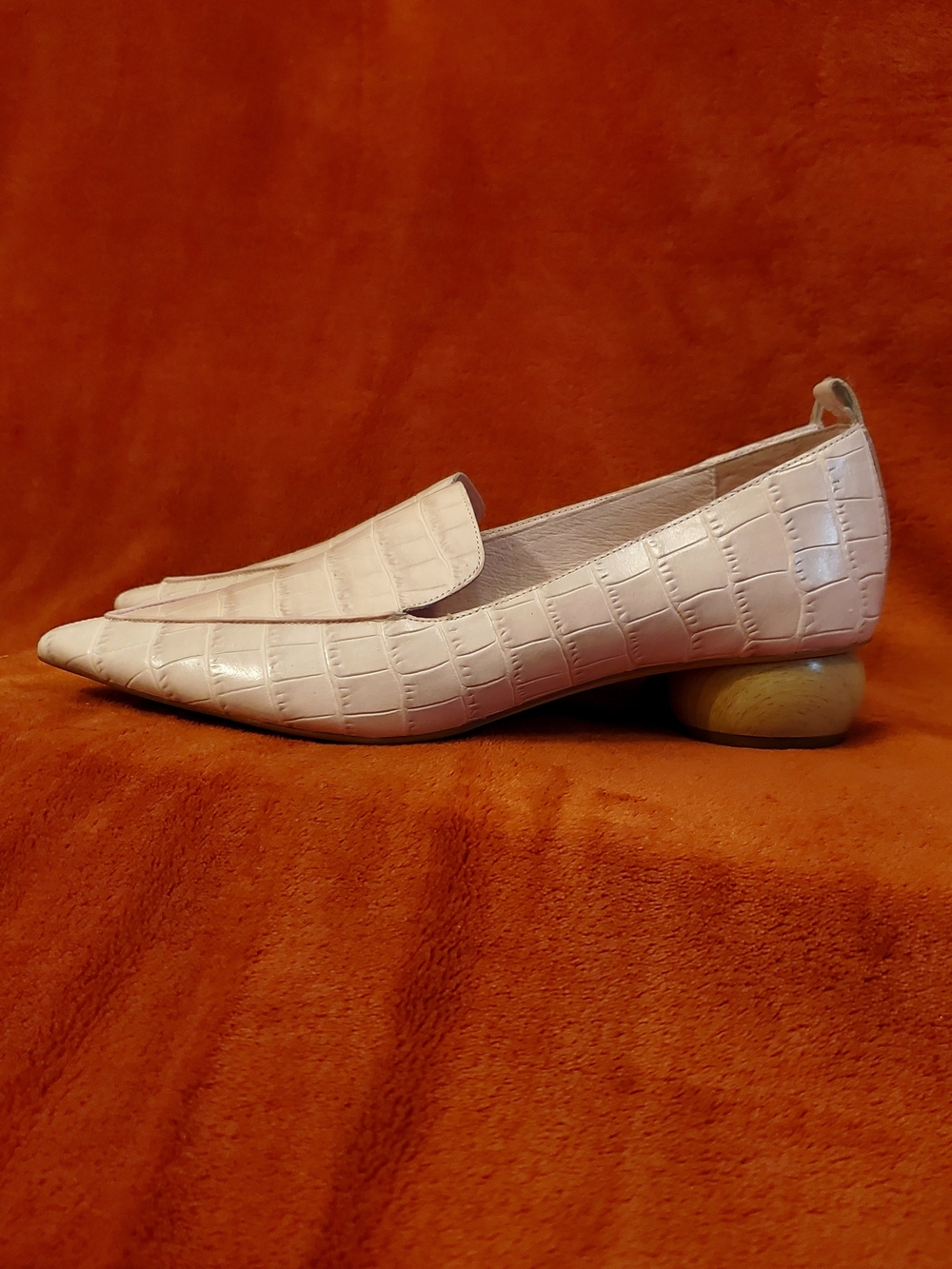 JEFFREY CAMPBELL Baby Pink Croc-Embossed Leather flats